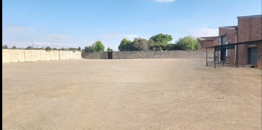 Commercial Property for Sale in Hamilton Free State